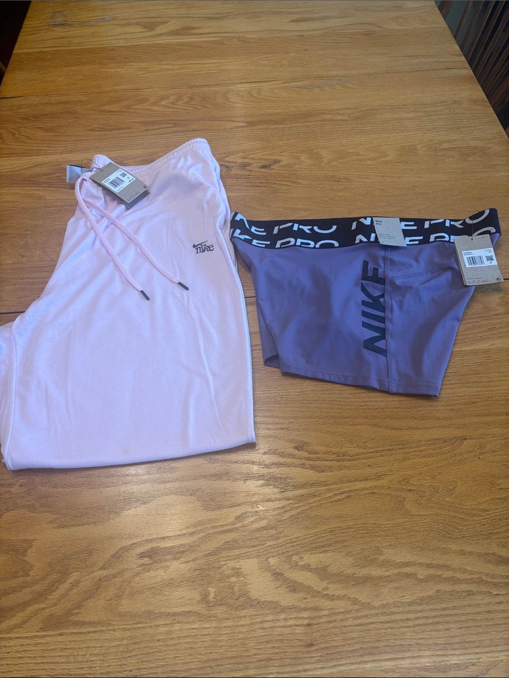 Nike Pink Sports Bra w/ Purple Shorts Light Pink Joggers 2 tops are 2x, pants 1x - Picture 9 of 13